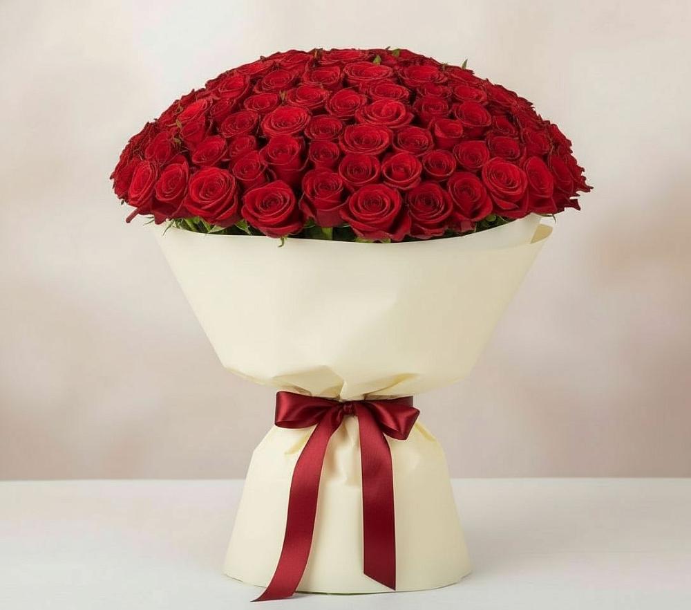 Букет 101 Красная роза Милано в Белые Берега