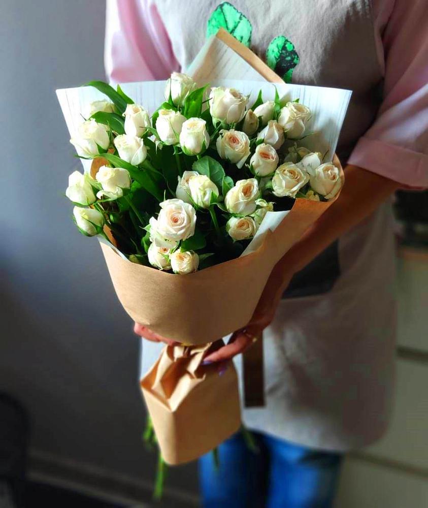 Букет цветов из: Розы в Белые Берега