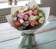 Букет цветов из:  Розы, Лизиантусы и Гвоздики в Белые Берега