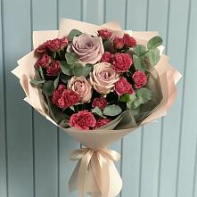 Букет цветов из:  Гвоздики и Розы #REPLACE_PRED# Белые Берега